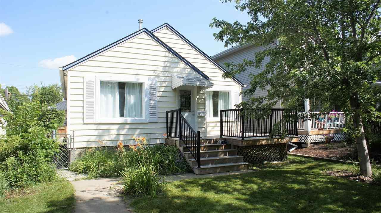 10710 71 Avenue - Photo 1