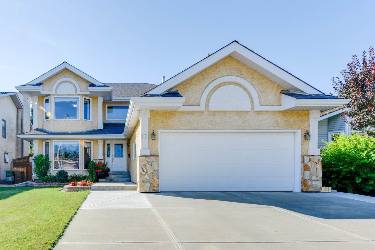 17 INVERMERE Place - Photo 1