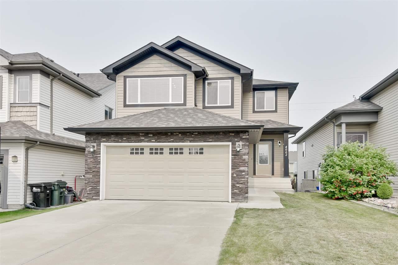 4062 Crowsnest Crescent - Photo 1