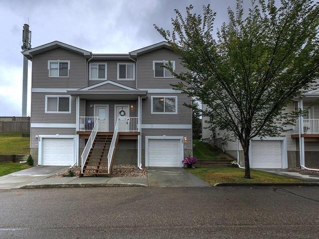 25 130 Hyndman Crescent - Photo 1