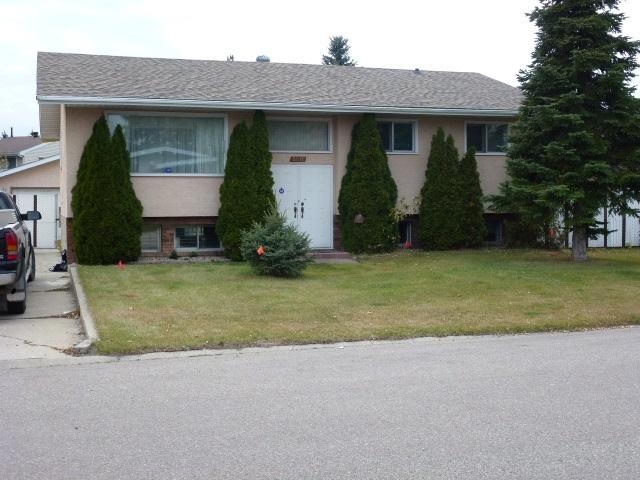 5517 145A Avenue - Photo 1