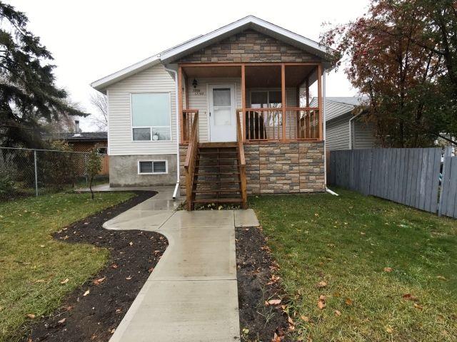 7206 127 Avenue - Photo 1