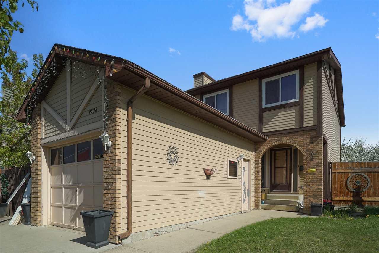 9528 173 Avenue - Photo 1