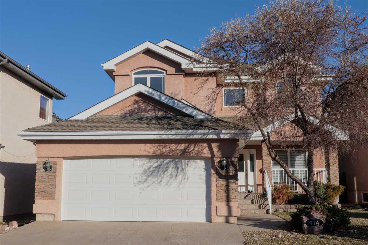 914 Thompson Place - Photo 1