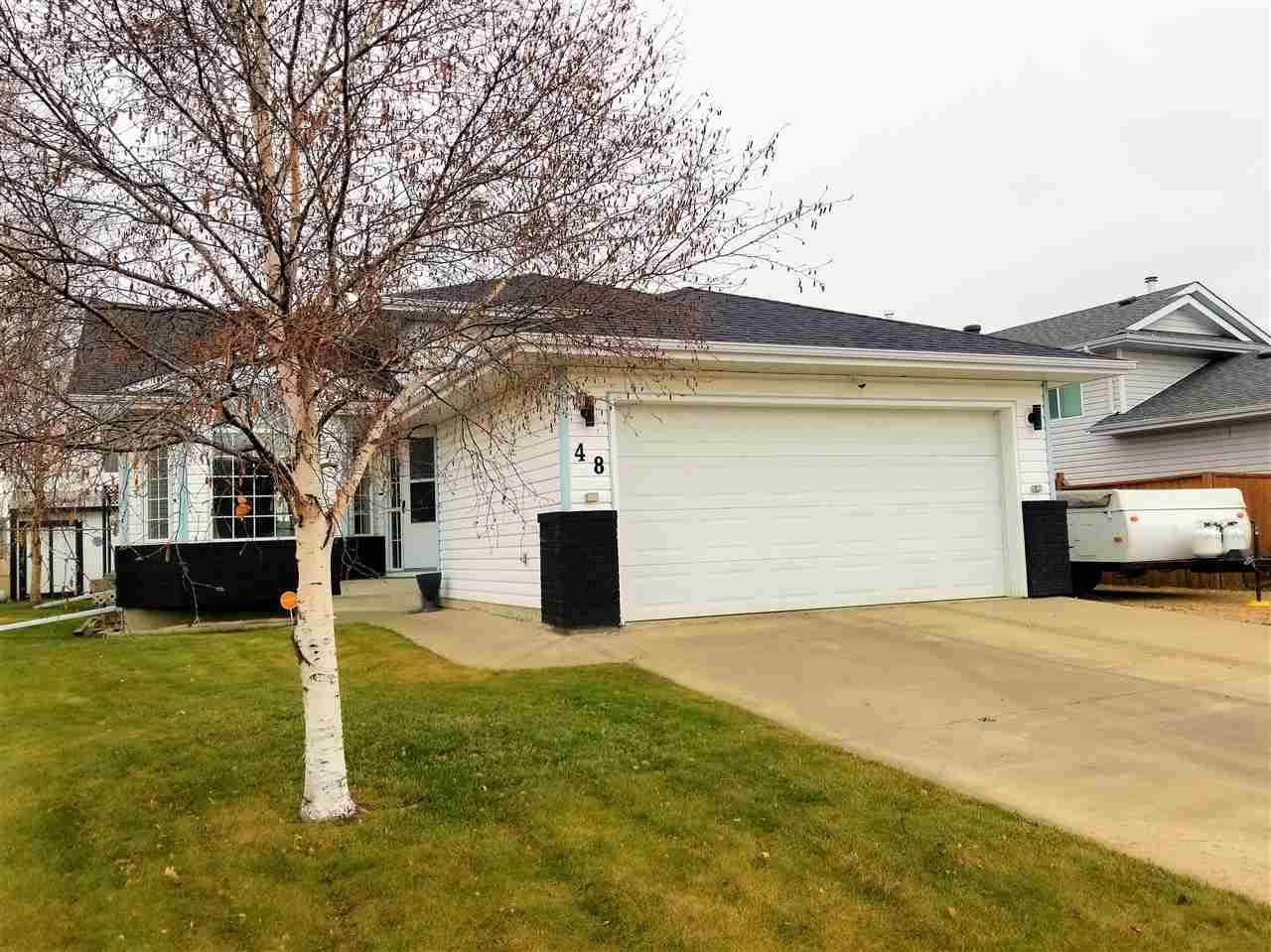 48 Parkview Crescent - Photo 1