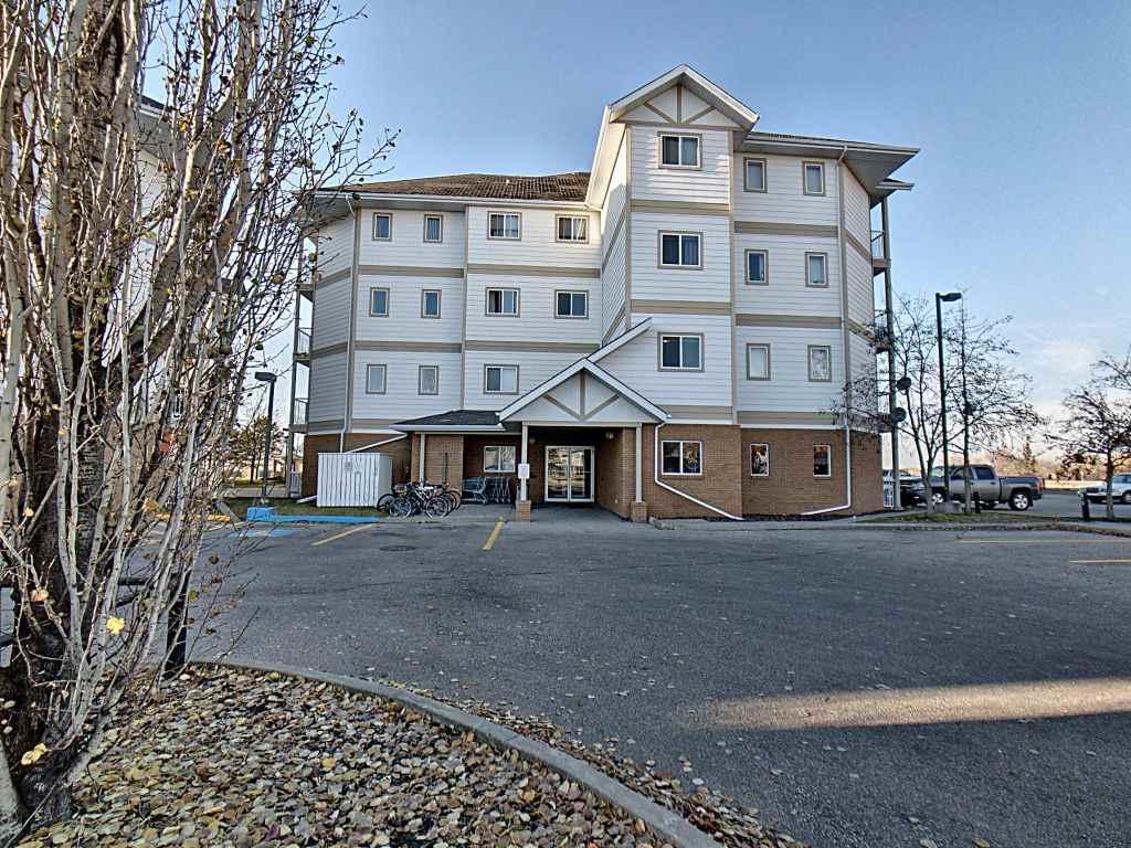 107 9932 100 Avenue - Photo 1