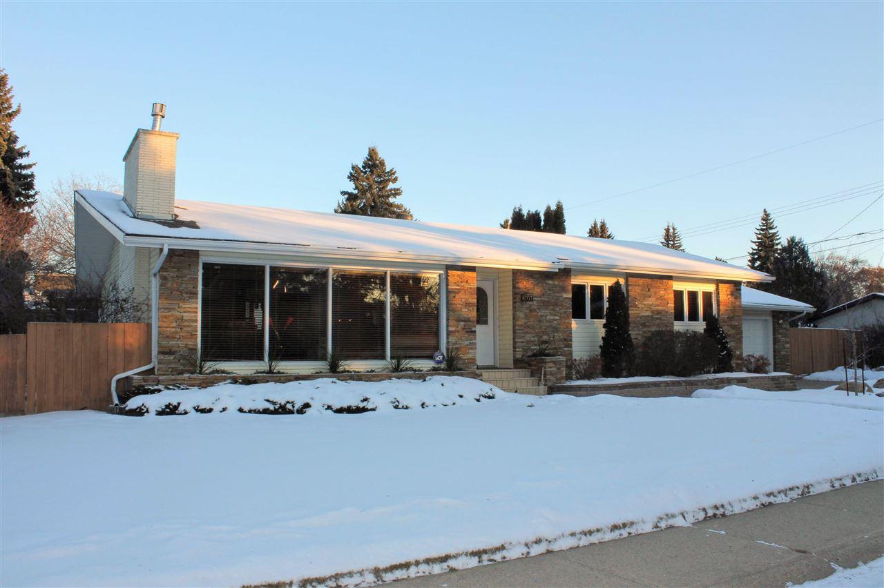 8707 140 Street - Photo 1