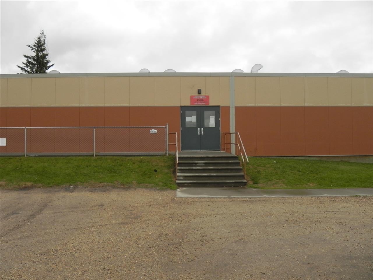 0 0 - Photo 1