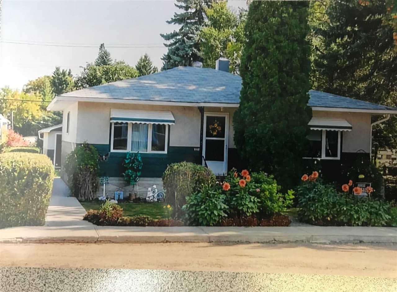 4819 52 Street - Photo 1