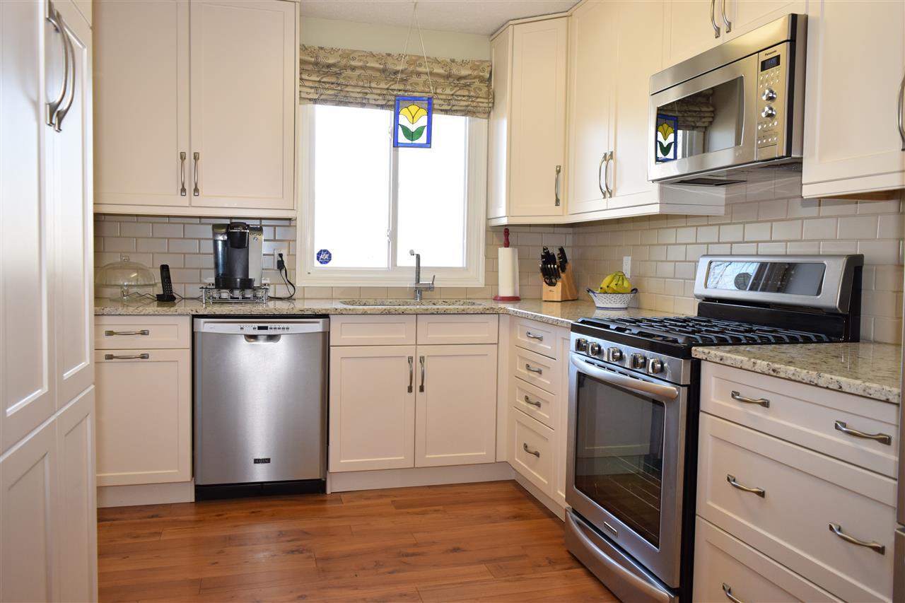 18279 84 Avenue - Photo 1