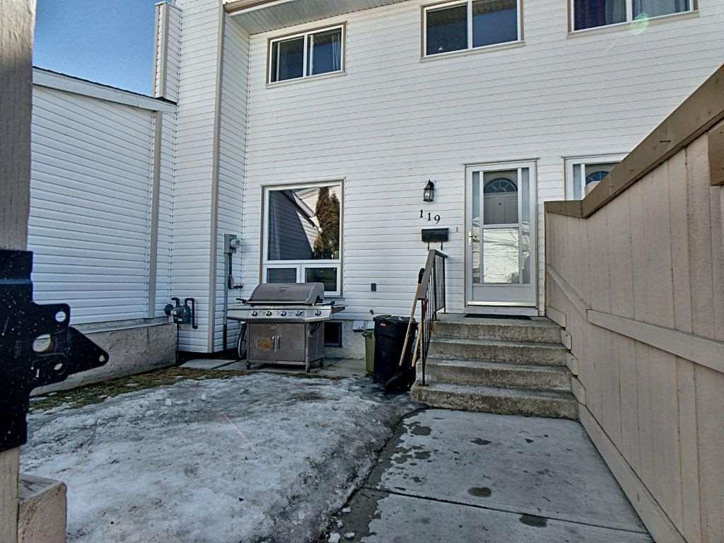 119 Marlborough Place - Photo 1