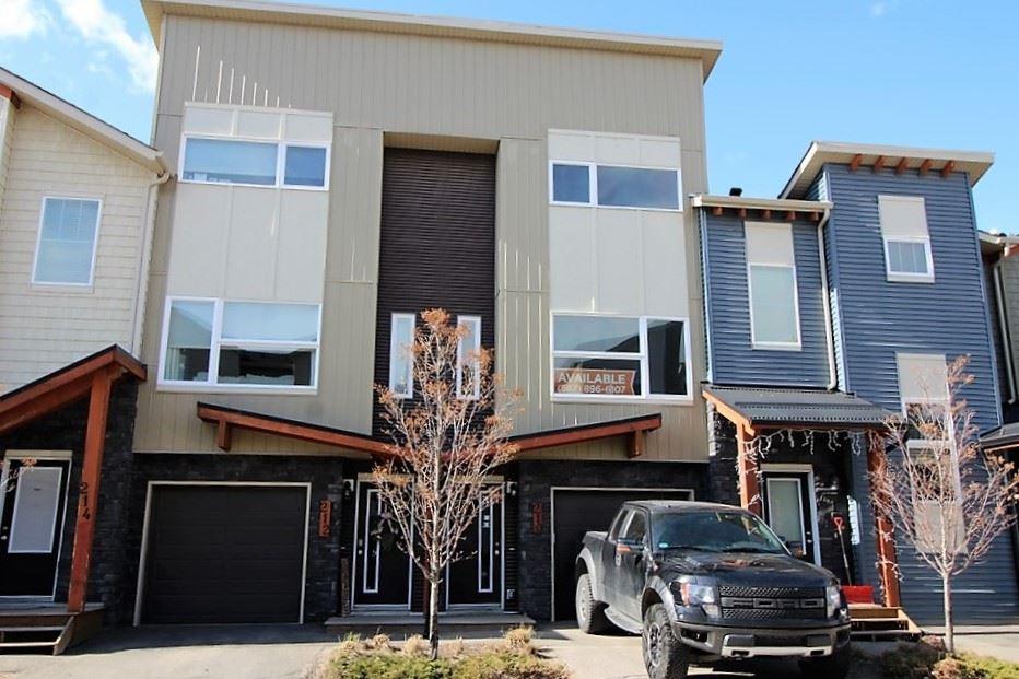 210 401 Southfork Drive - Photo 1