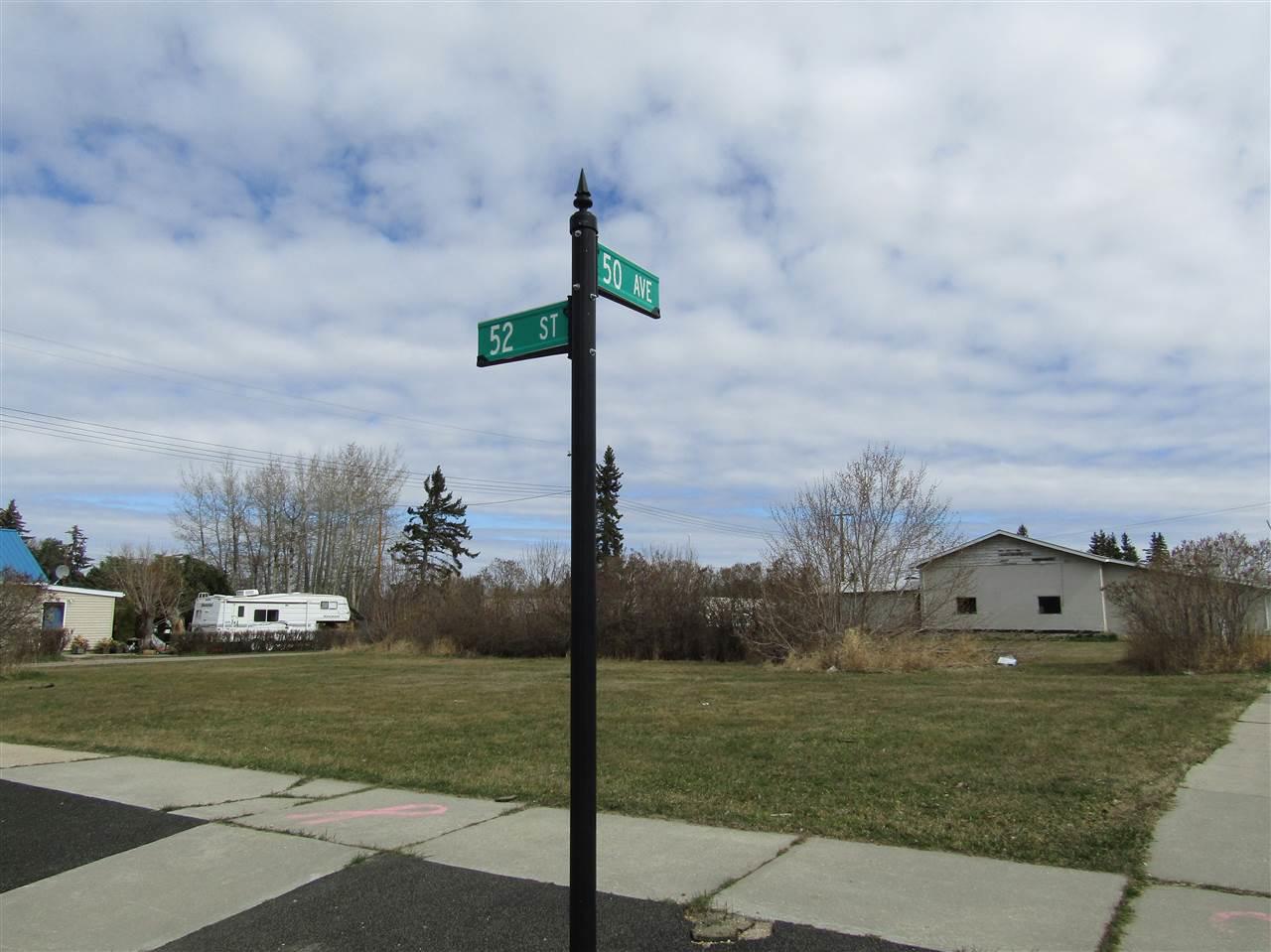 5024 50 AV - Photo 1