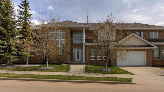 4 735 Butterworth Drive - Photo 1
