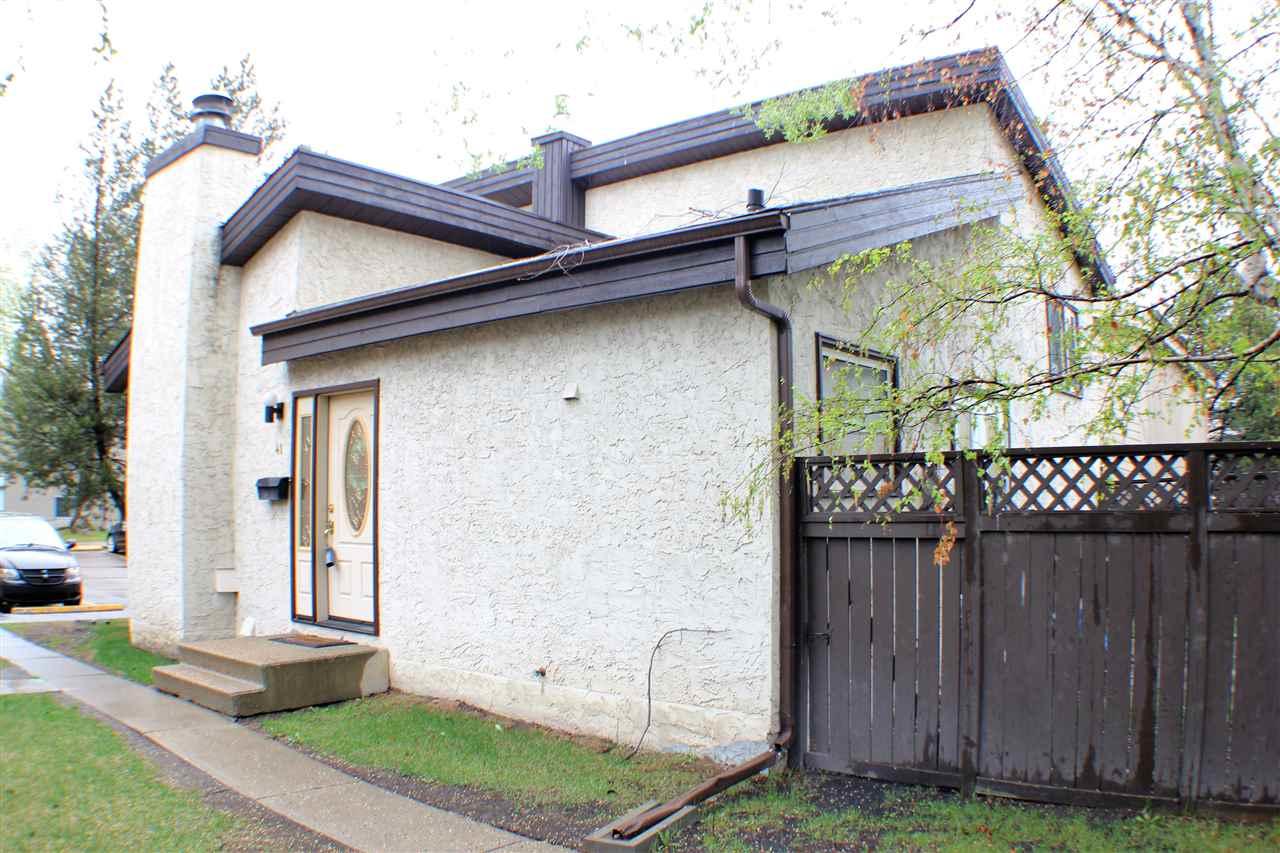 41 Foxborough Gardens - Photo 1
