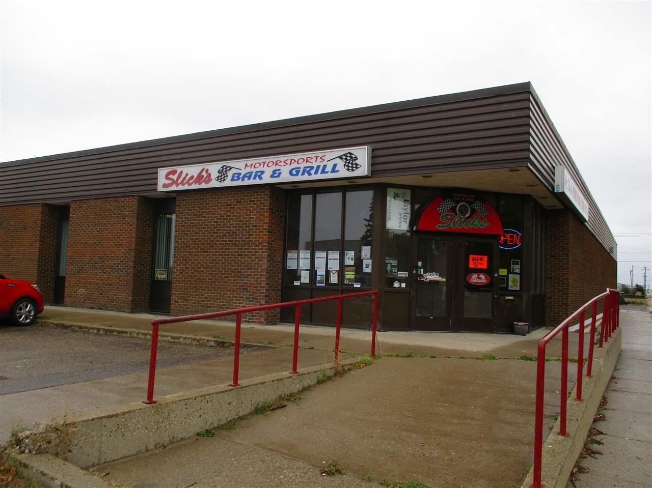 4617 50 ST - Photo 1