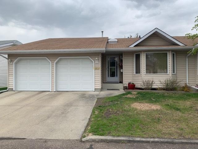 9934 176 Avenue - Photo 1