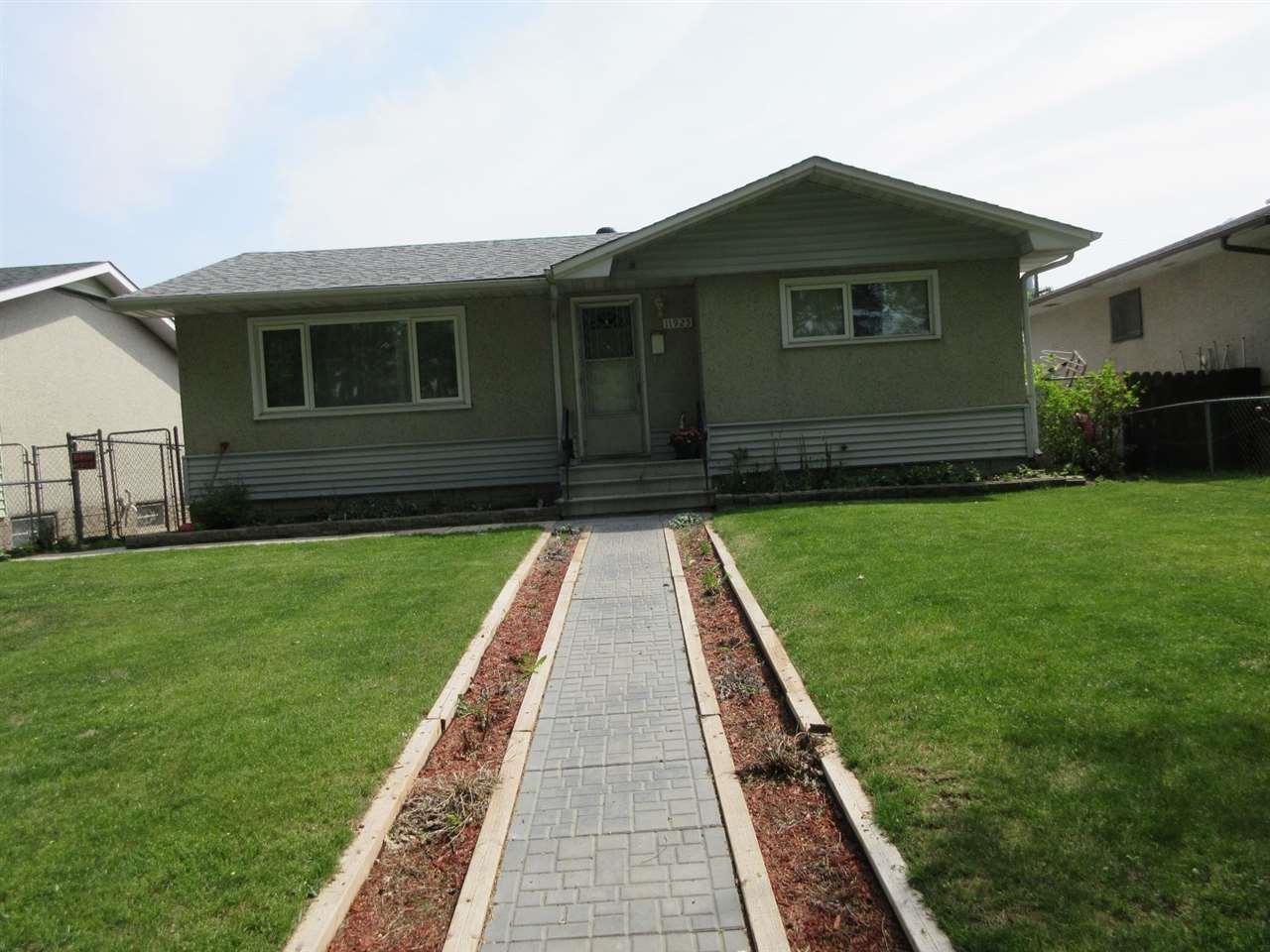 11925 41 Street - Photo 1