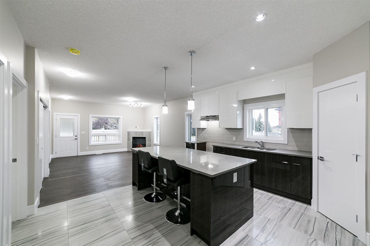 4506 49 Avenue - Photo 1