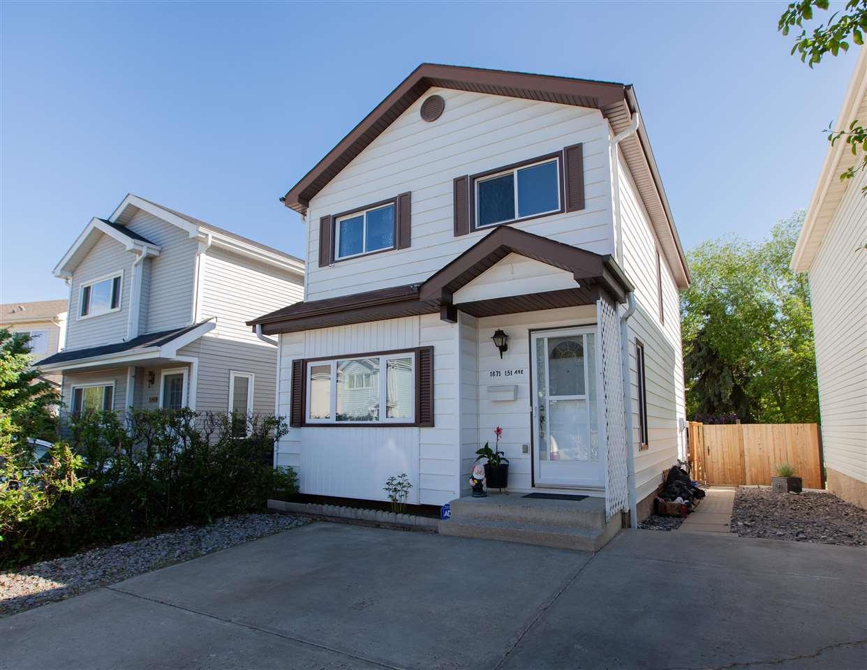 1871 151 Avenue - Photo 1