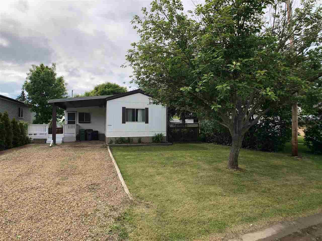10924 100 Avenue - Photo 1