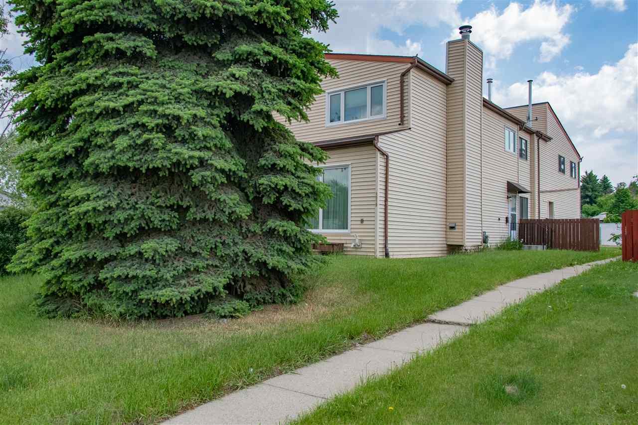 1521 54 Street - Photo 1