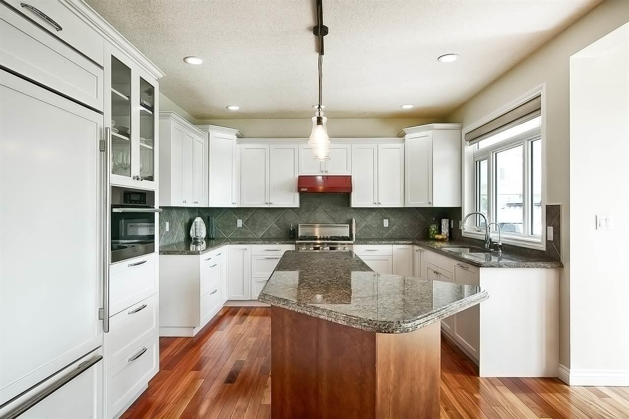 1245 Summerside Drive - Photo 1