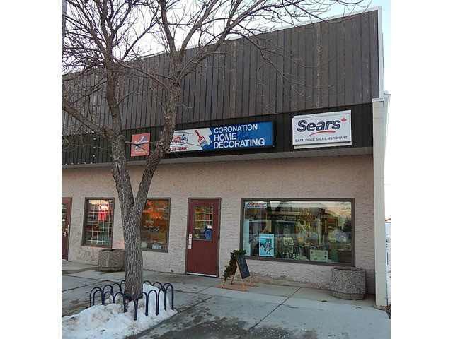 4906 Royal St - Photo 1
