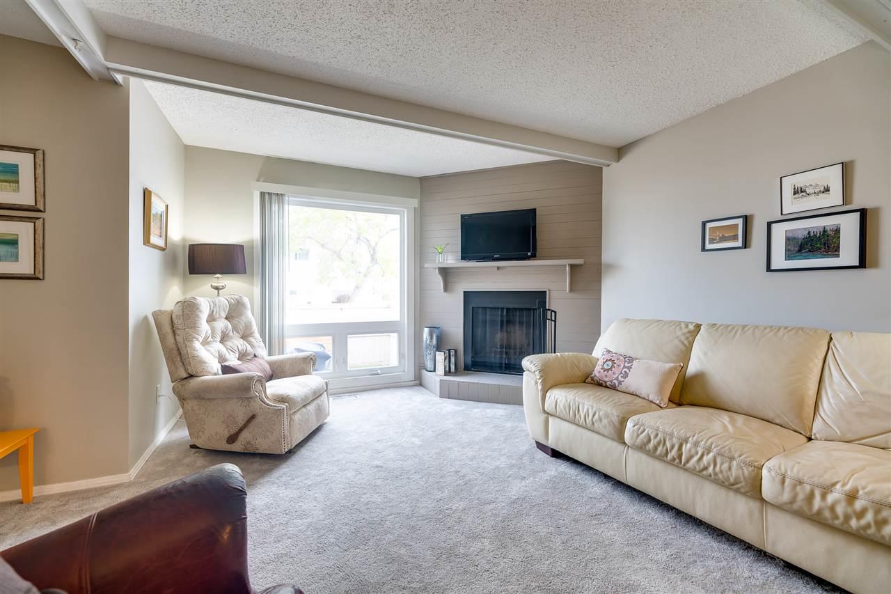 140 Marlborough Place - Photo 1