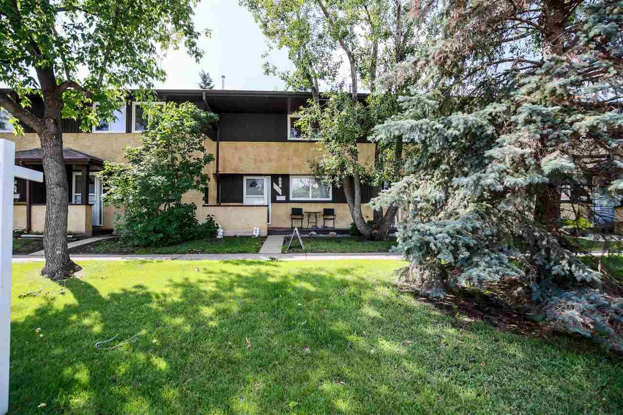 1670 37 Street - Photo 1