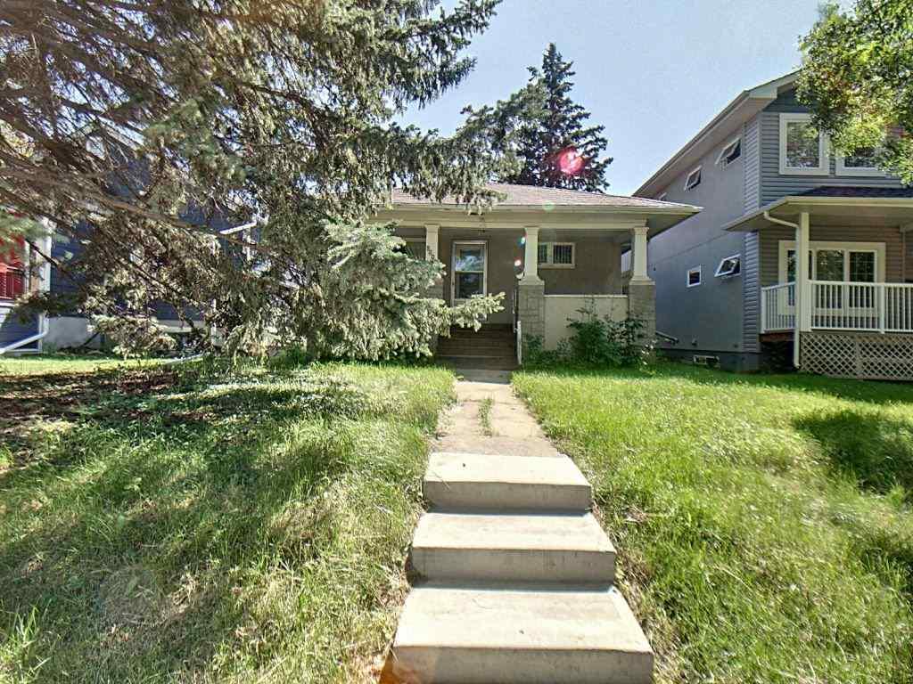 9609 83 Avenue - Photo 1