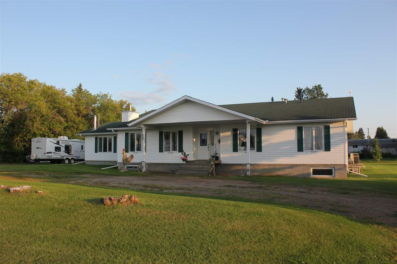 5109 54 Avenue - Photo 1