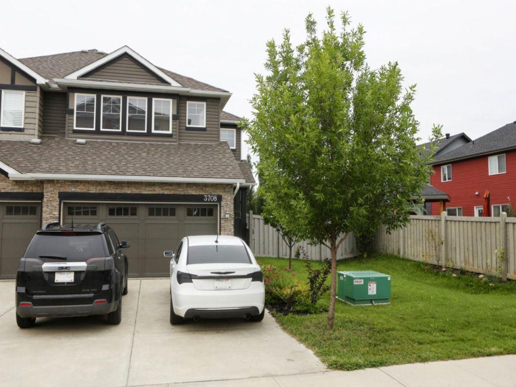 3708 Whitelaw Lane - Photo 1