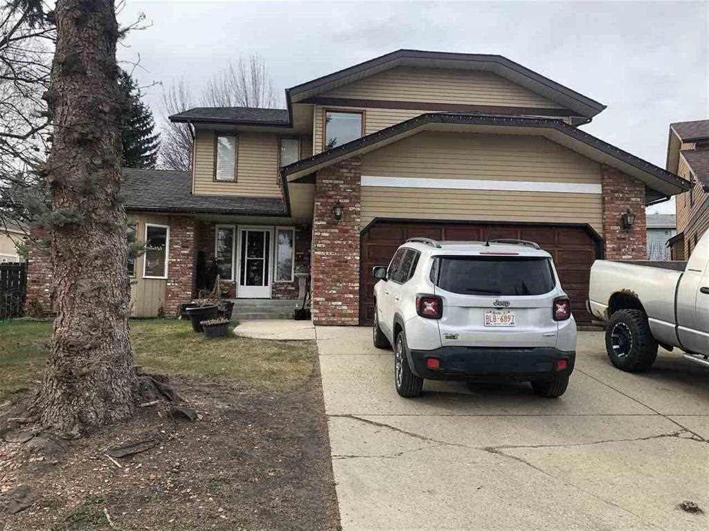 852 Village Lane - Photo 1
