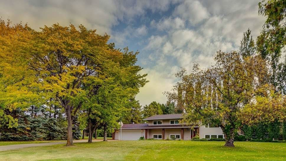 134 54324 Bellerose Drive - Photo 1