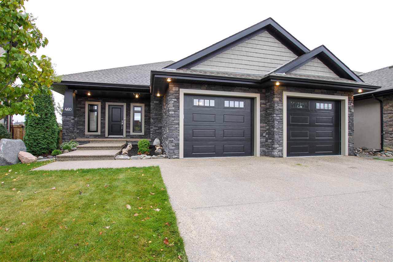 460 Churchill Crescent - Photo 1