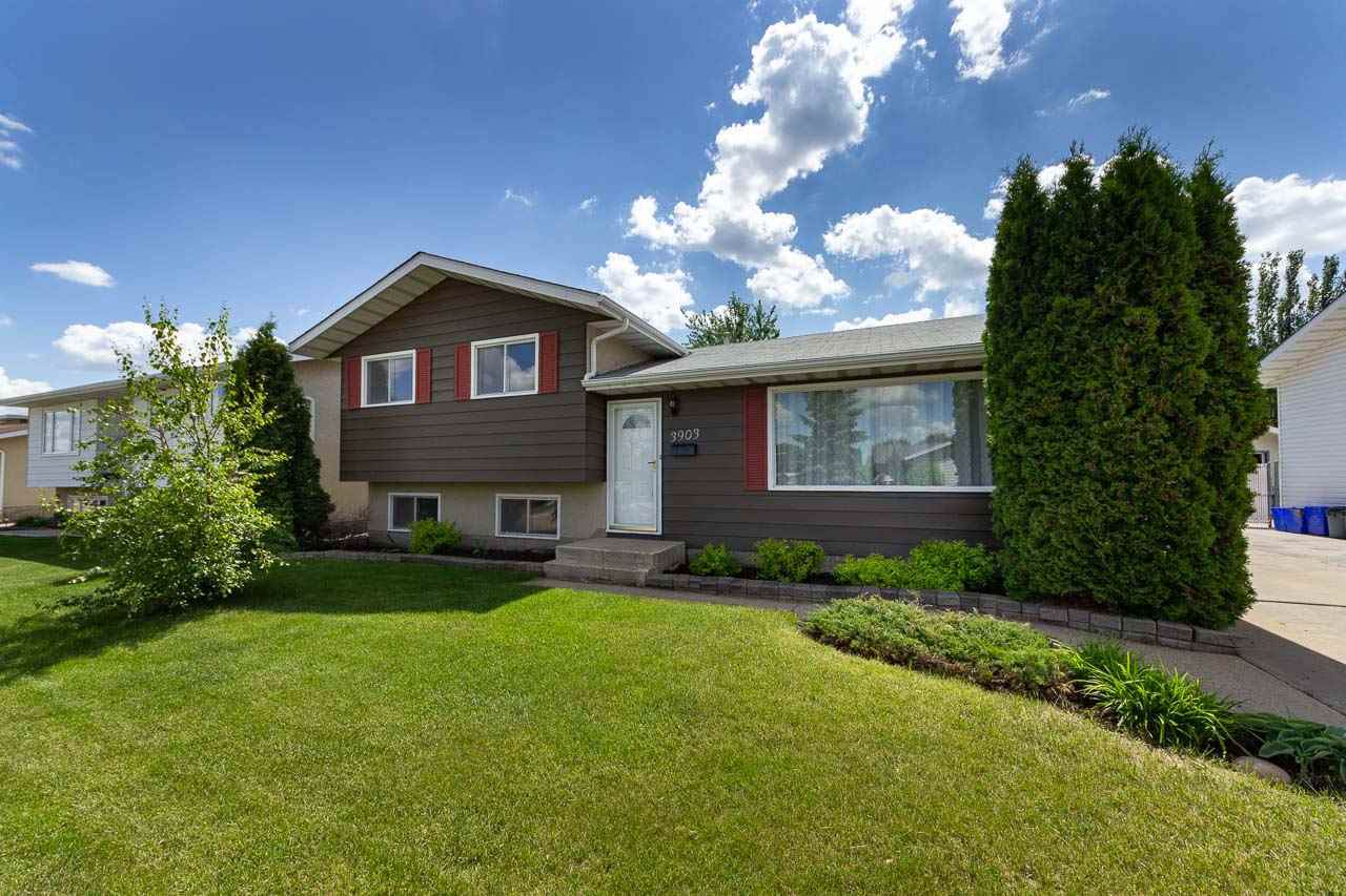 3903 132 Avenue - Photo 1