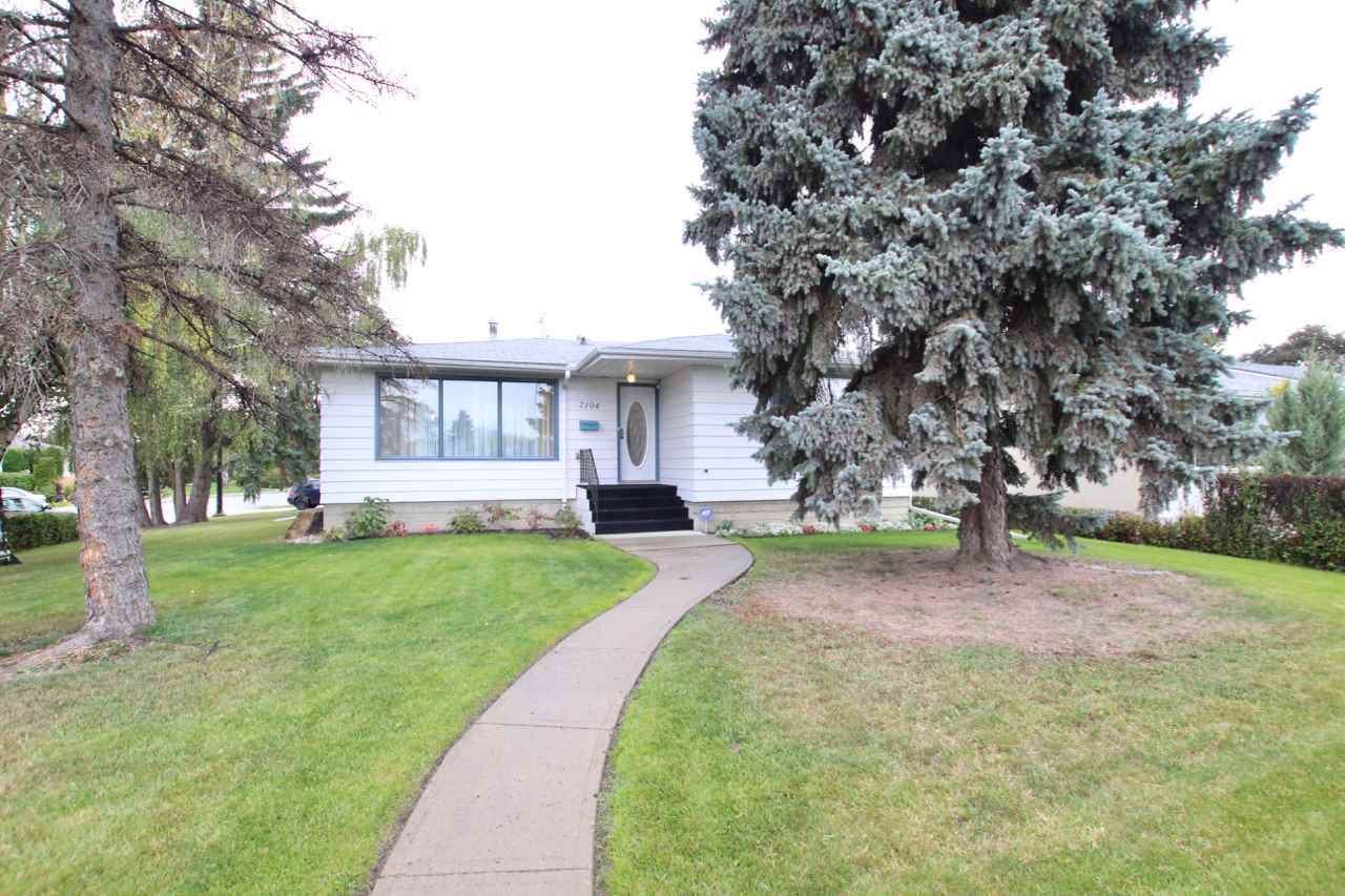 7104 83 Street - Photo 1