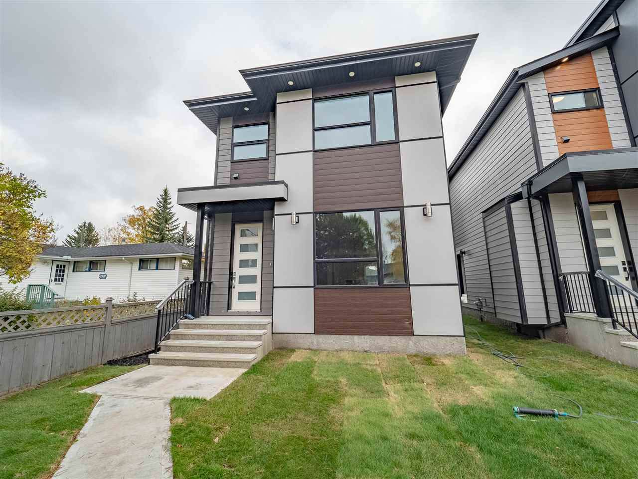 7905 148 Street - Photo 1
