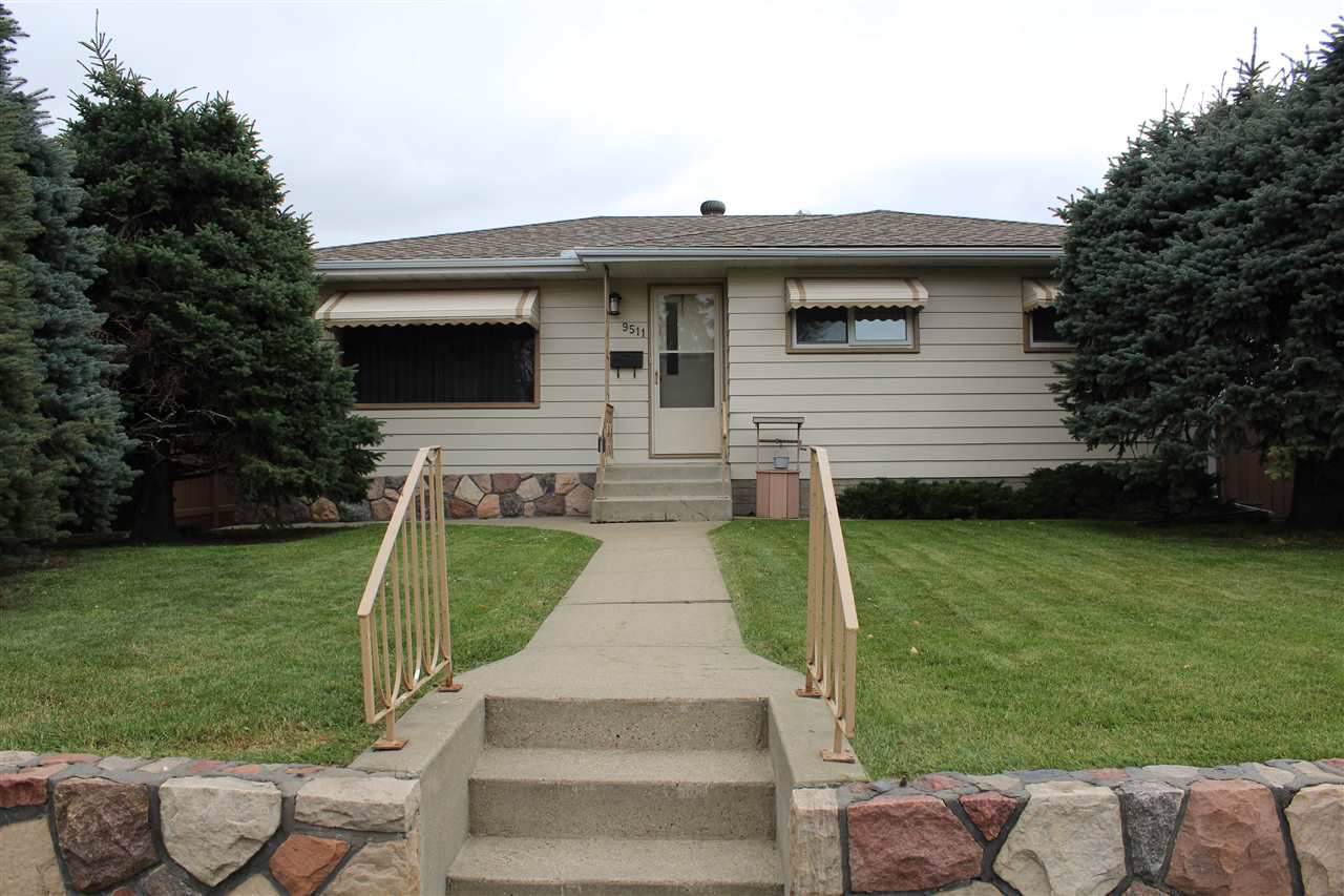 9511 135 Avenue - Photo 1
