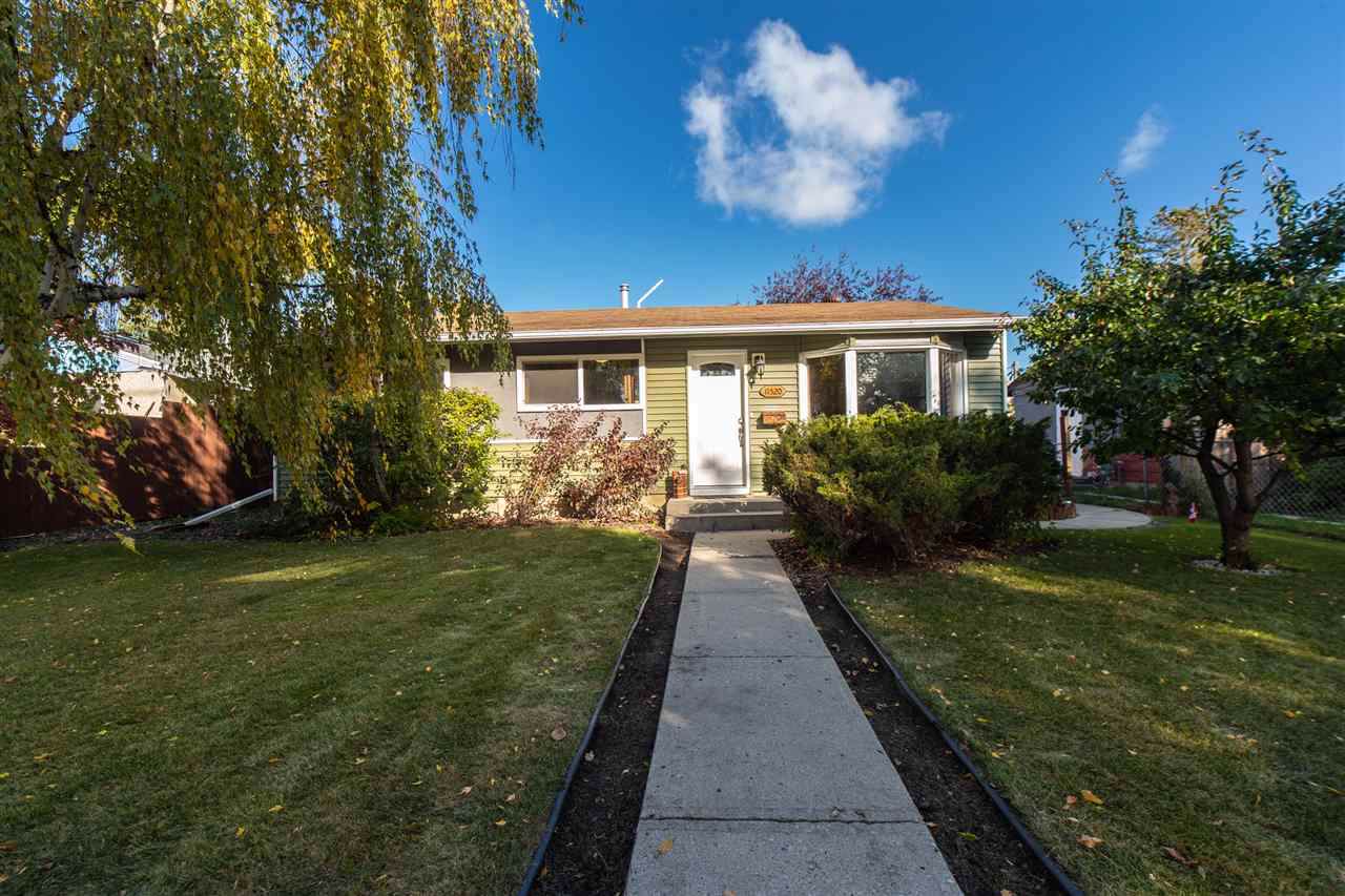 11520 129 Avenue - Photo 1