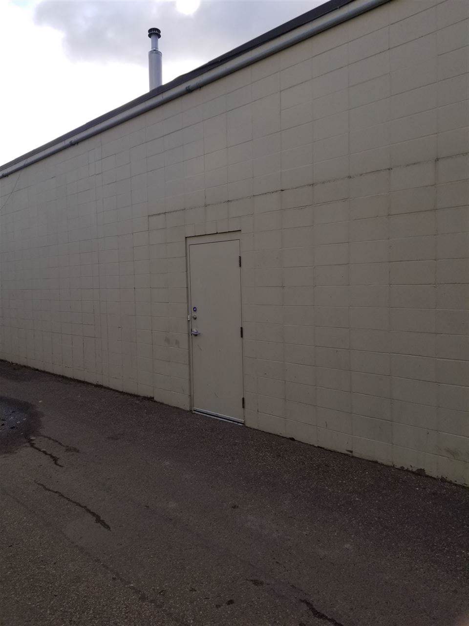 5431 Gateway Bv - Photo 1