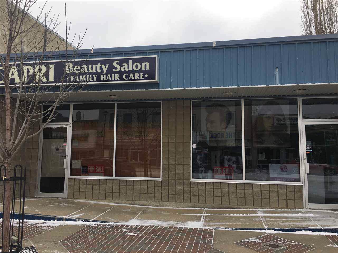 5015 50 ST - Photo 1