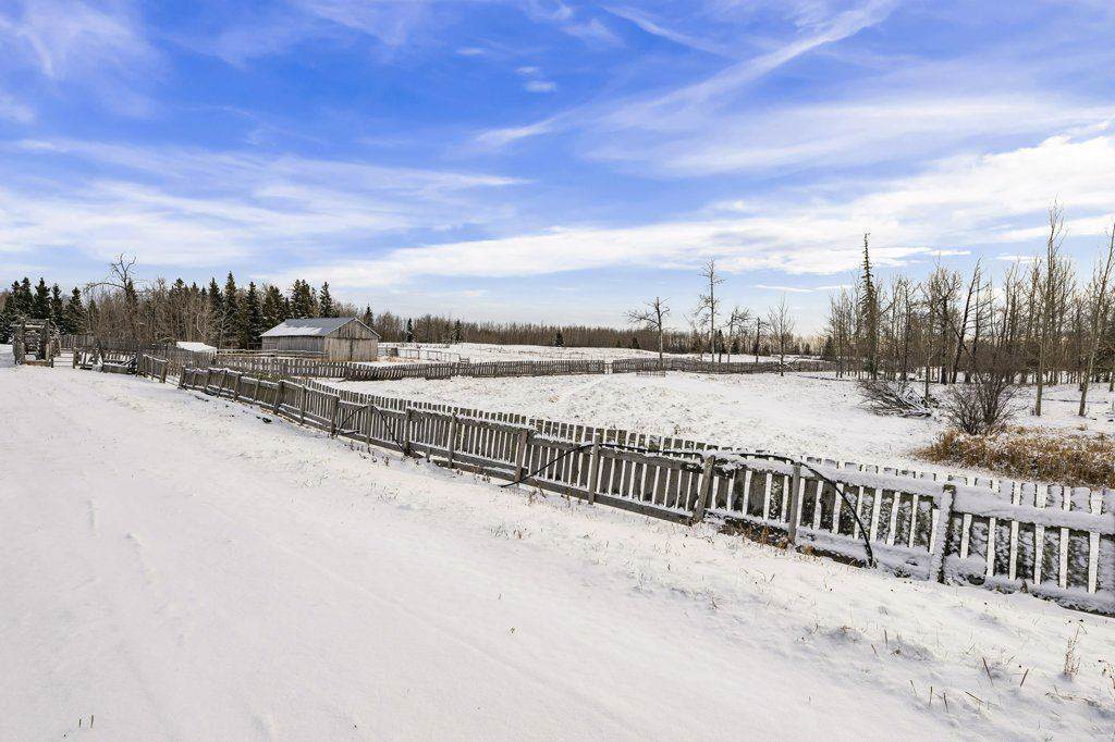 Hwy 22 Twp Rd 544 - Photo 1