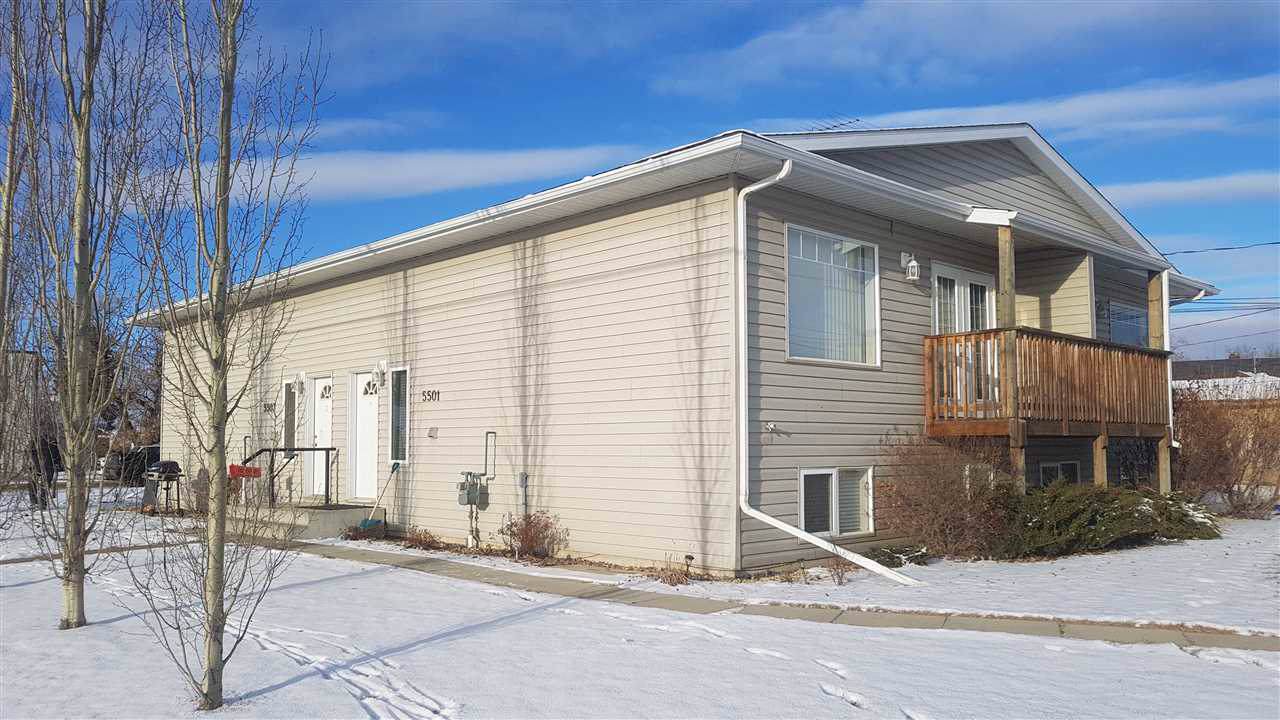 5501 50 Street - Photo 1