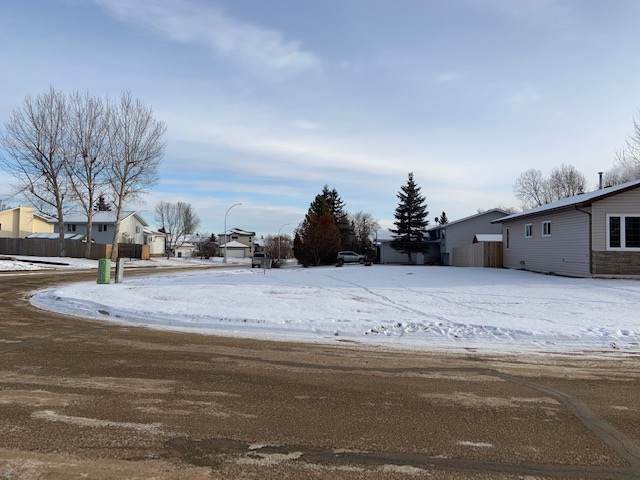 4530 33 Street - Photo 1