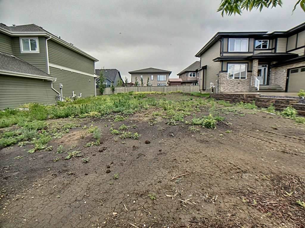 12827 202 Street - Photo 1