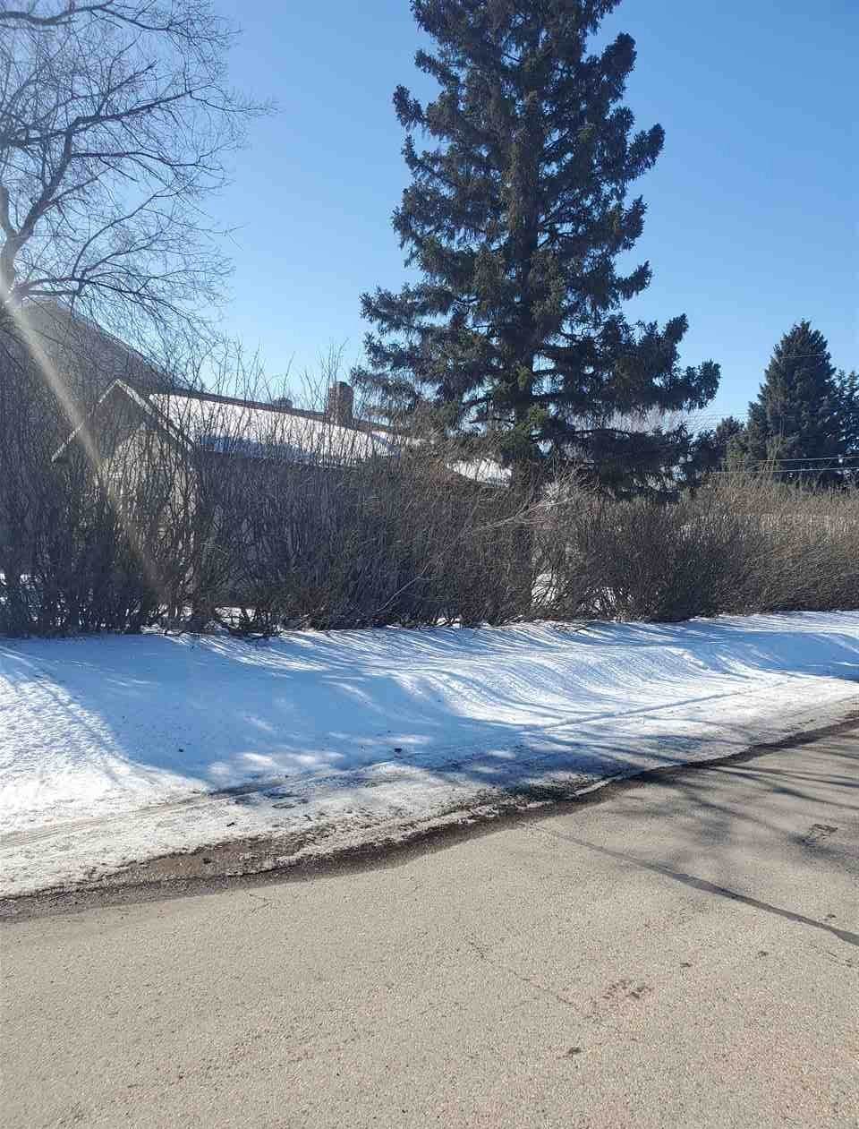 12844 72 Street - Photo 1