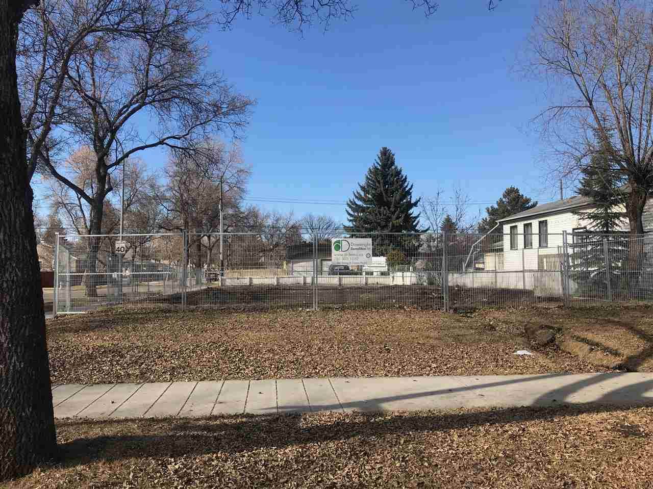 7748 77 Avenue - Photo 1