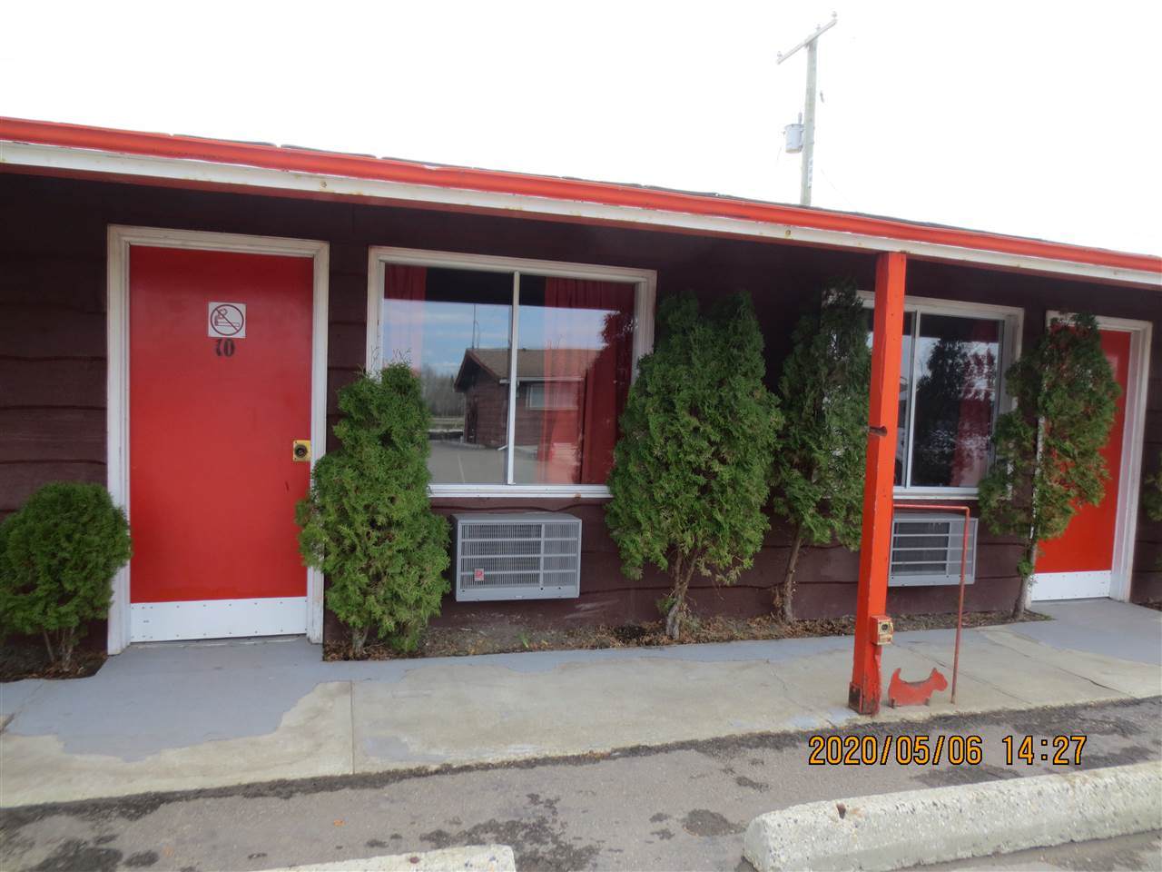 5105 47 AV - Photo 1 5105 47 AV - Photo 1